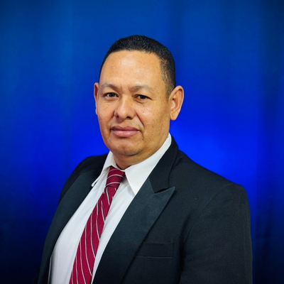 Foto de Santos Guardado